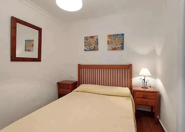 Cozy Apartment In Benalmadena Costa With Kitchen